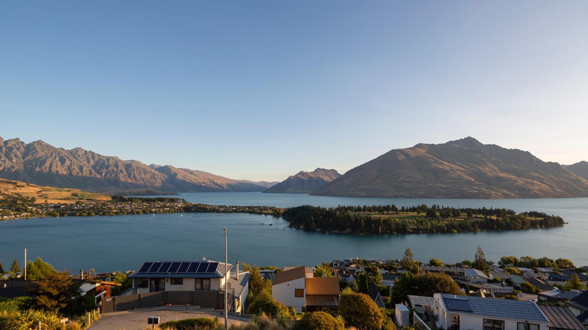 Matterhorn Lodge Queenstown Exterior foto